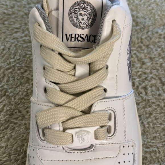 Versace shoes - Picture 7 of 10